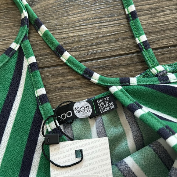 Asymmetrical Dress - Picture 6 of 6